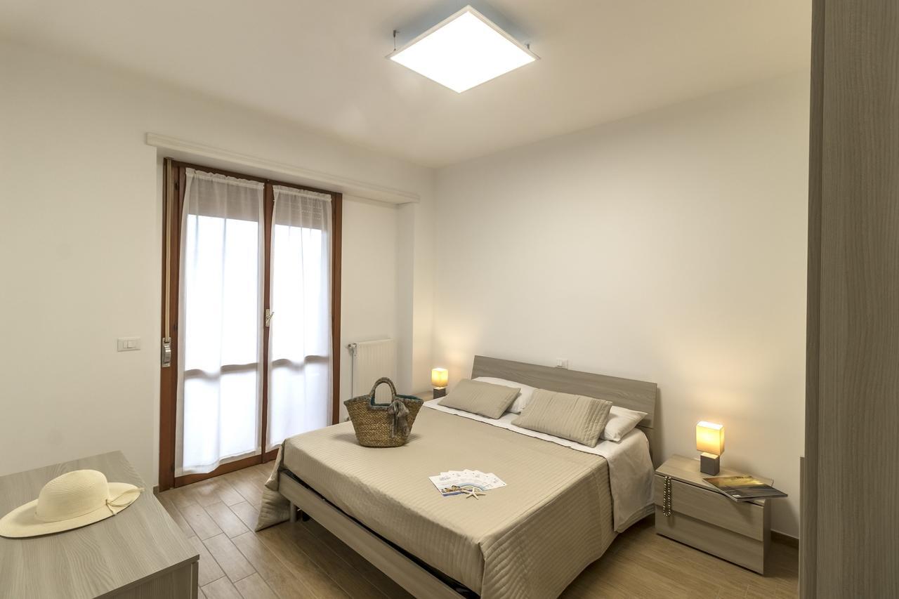 Zaffiro Luxury Silvi Vacanza Silvi Marina Buitenkant foto